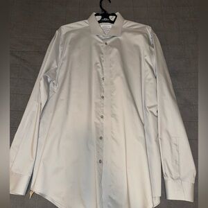 4 Pack of Men’s Calvin Klein Dress Shirts